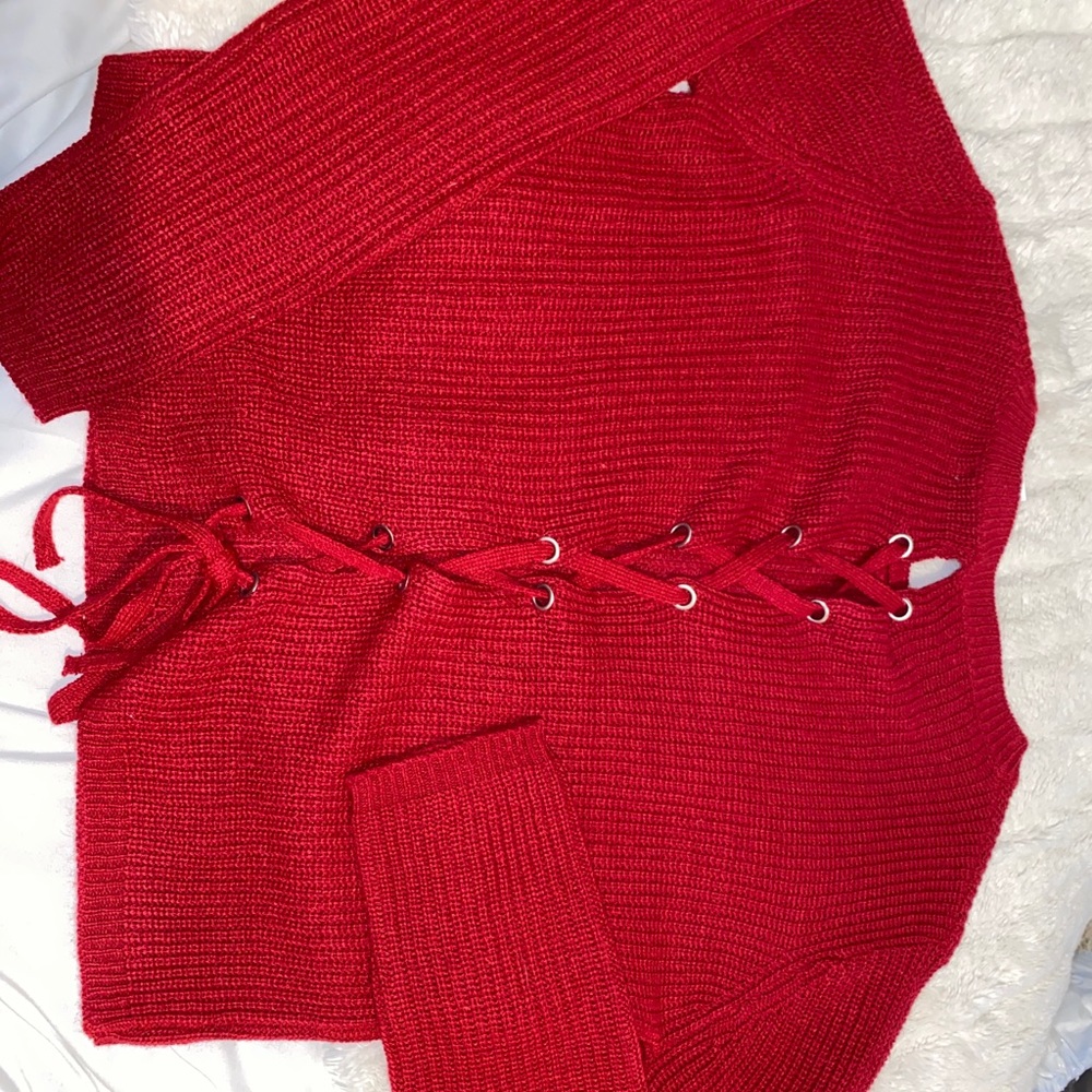 Adorable red tie sweater:)